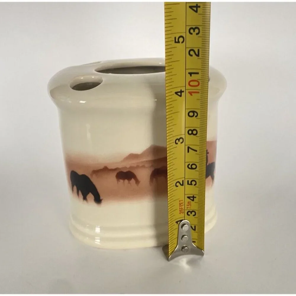 Thomas Norby Original Designs Montana Lifestyles Toothbrush Holder